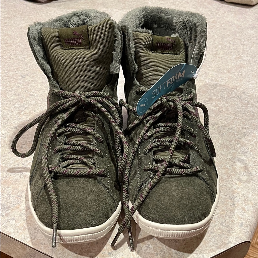 Puma Vikky Mid Fur Lined Shoes NWT